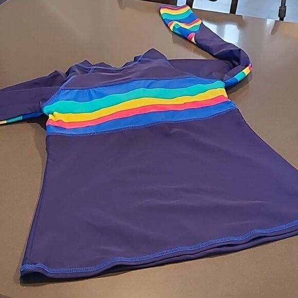 Colorful sz M Long Sleeve Swim Top with built in bra NWOT - Picture 2 of 9